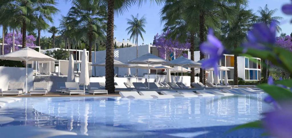 ぺスターナ ブルー アルヴォル オール インクルーシブ ビーチ&ゴルフ リゾート エクステリア 写真 The pool at the hotel