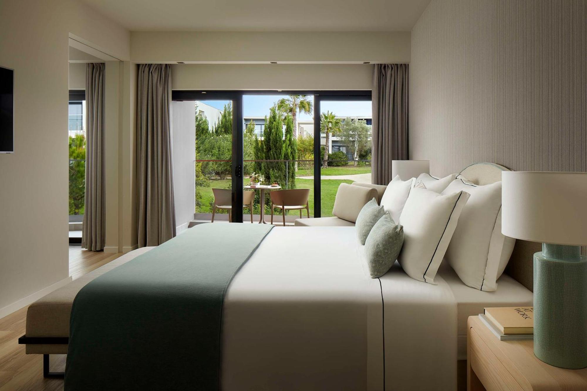 ぺスターナ ブルー アルヴォル オール インクルーシブ ビーチ&ゴルフ リゾート エクステリア 写真 A bedroom at the hotel