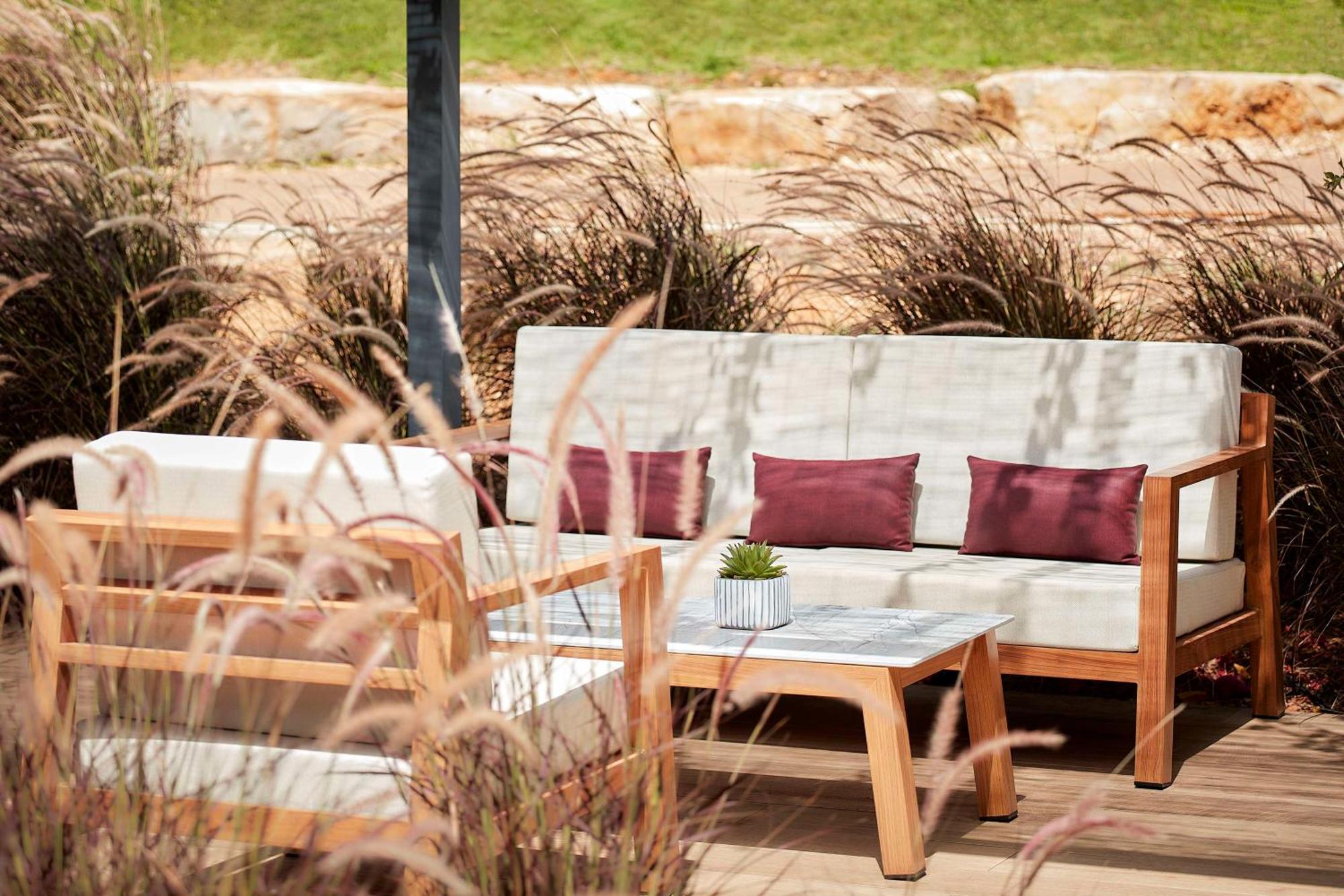 ぺスターナ ブルー アルヴォル オール インクルーシブ ビーチ&ゴルフ リゾート エクステリア 写真 Outdoor furniture